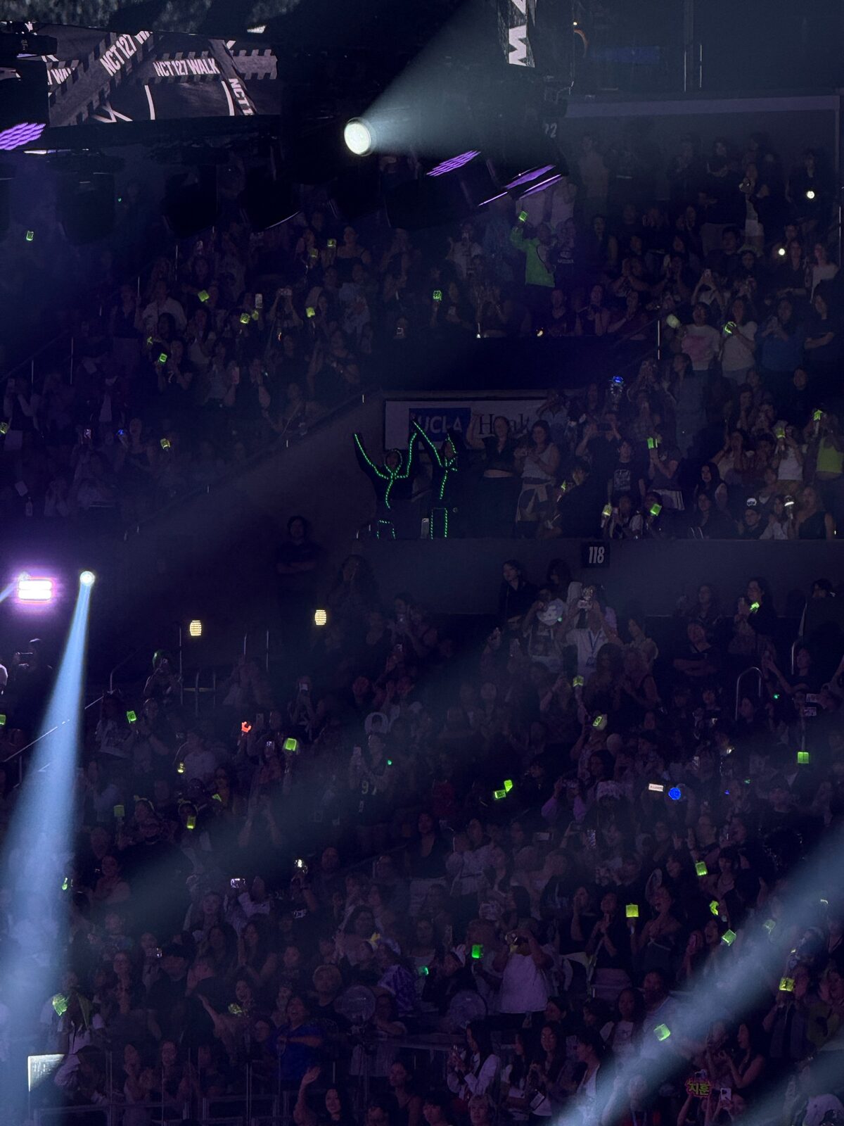[Those LED Girls] (https://www.instagram.com/thoseledgirls/?hl=en)were there!